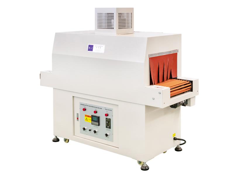 Heat shrink packaging machine